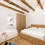 Casa Maginja - Mediterranean Old Town Veli Lošinj