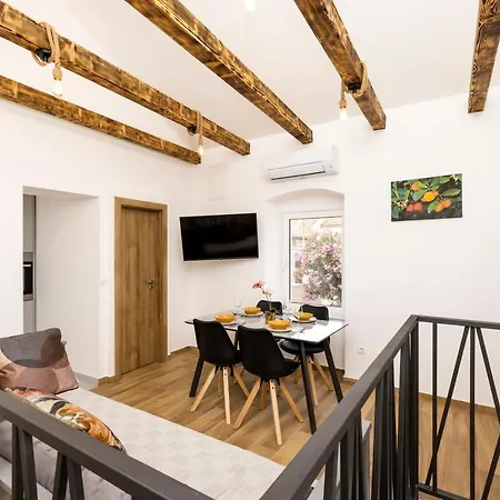 Apartmán Casa Maginja - Mediterranean Old Town Veli Lošinj