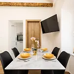 Casa Maginja - Mediterranean Old Town * ヴェリ・ロシニュ